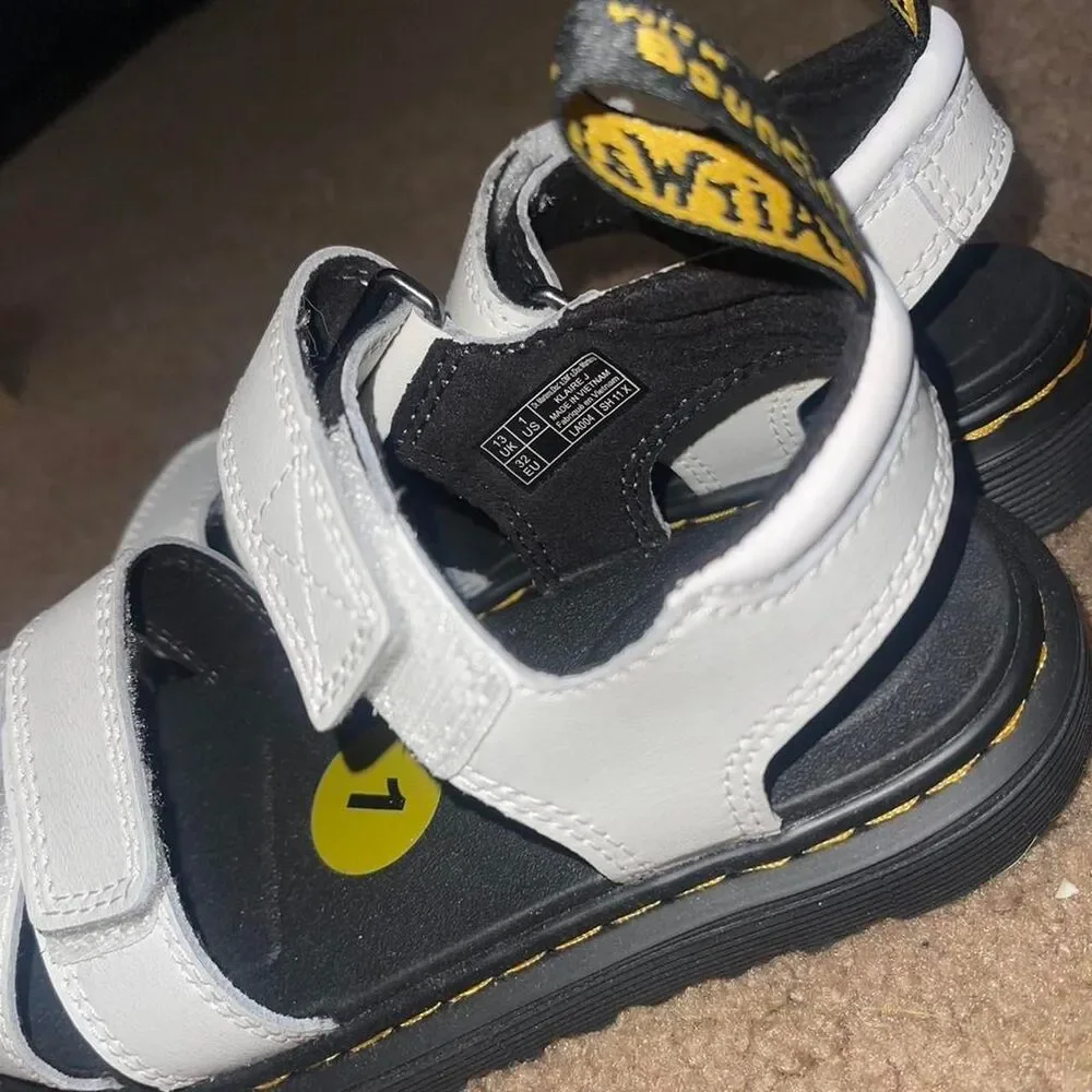 Dr-martens Kids Girls Sandals Size 1 Big Kids